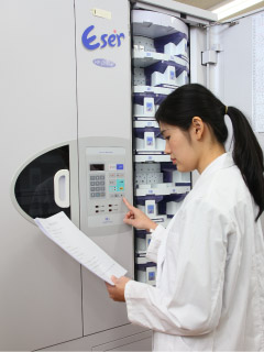 ヤナセ薬局、調剤事業部の機器02
